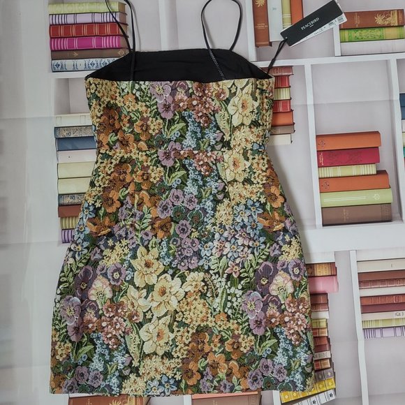 Grandmacore Floral Mini Dress - Picture 10 of 10